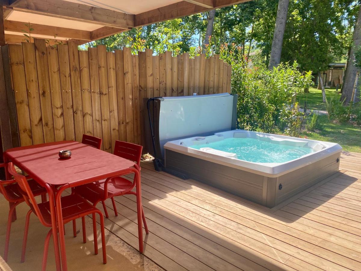 Domaine Le Vaxergues Apartment Saint-Affrique Luaran gambar