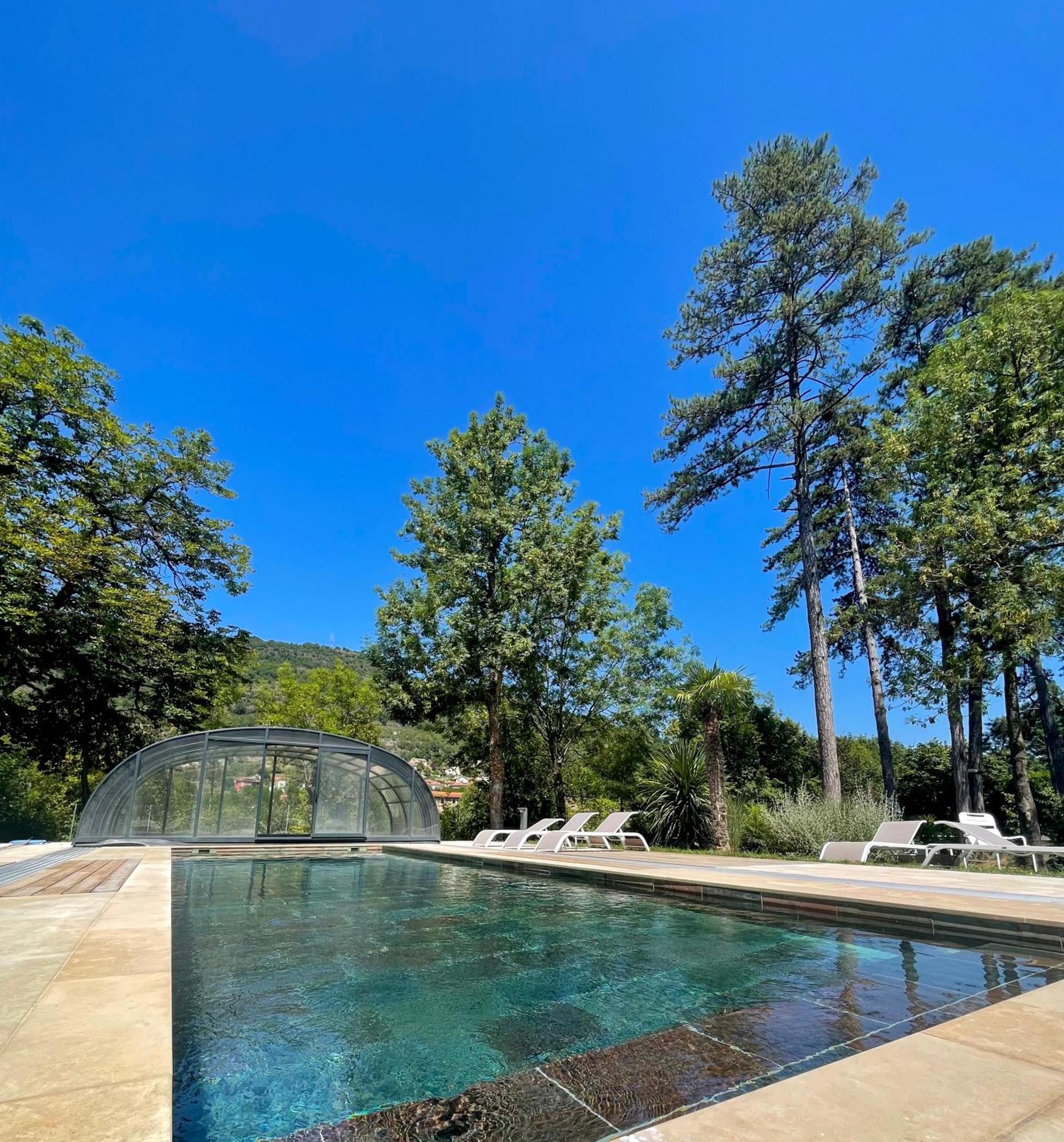 Domaine Le Vaxergues Apartment Saint-Affrique Luaran gambar